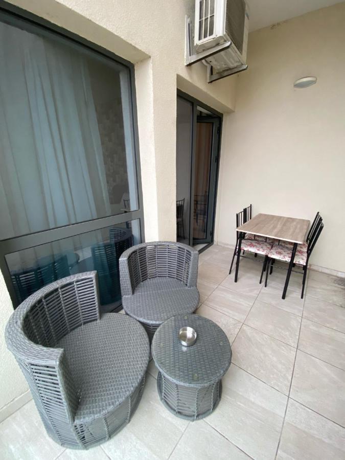 Riviera Studios Mamaia Bagian luar foto