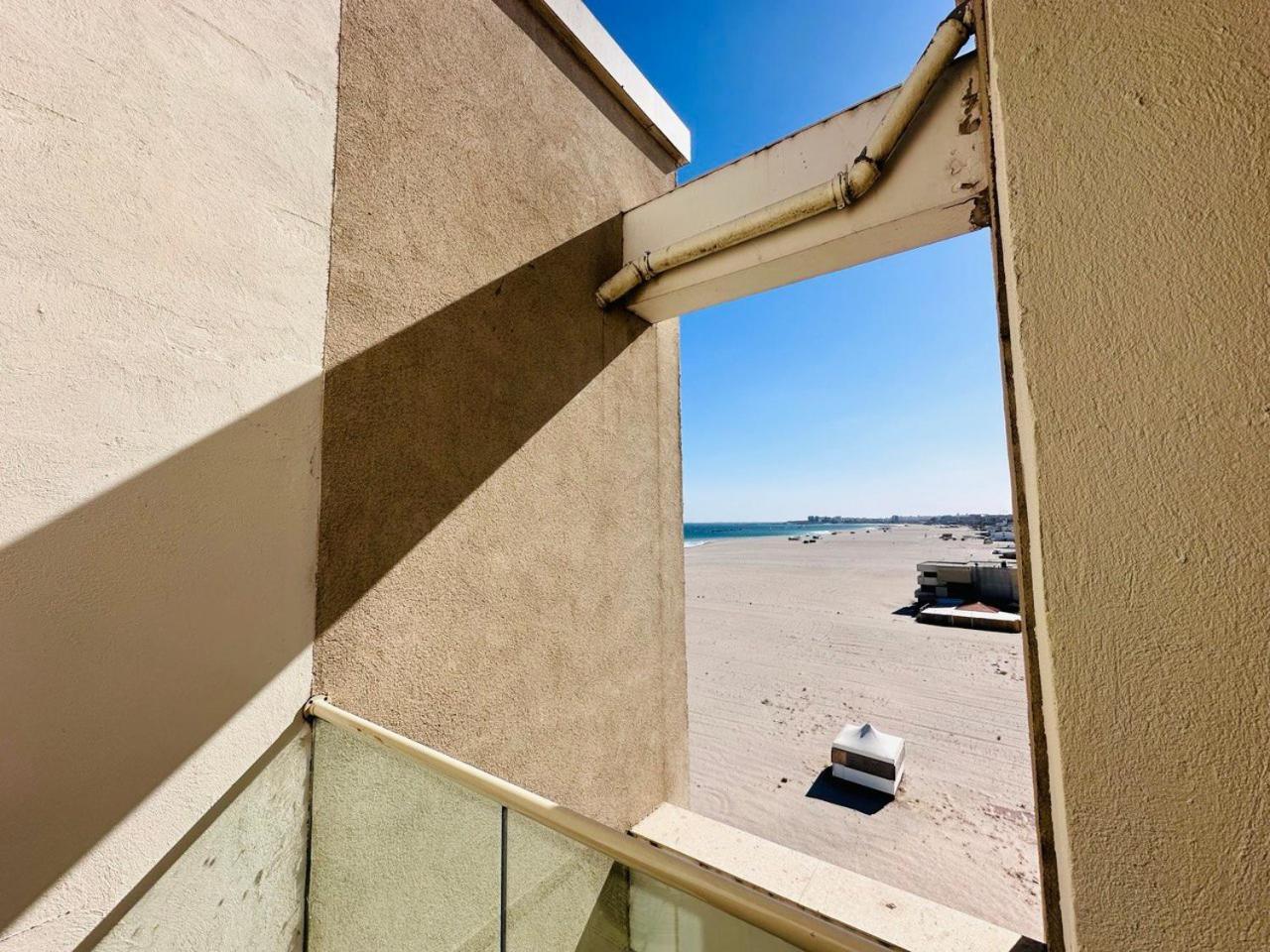 Riviera Studios Mamaia Bagian luar foto